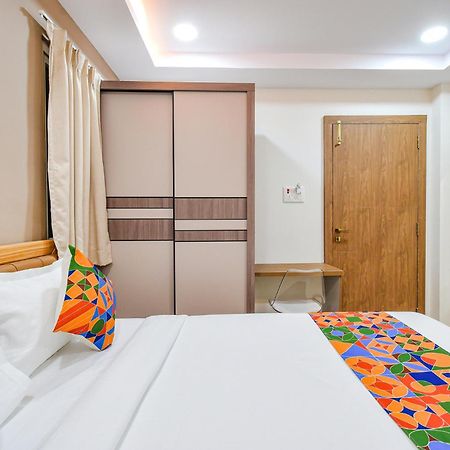 Fabhotel Seri - Nr Kims Hospital, Gachibowli Haidarábád Kültér fotó