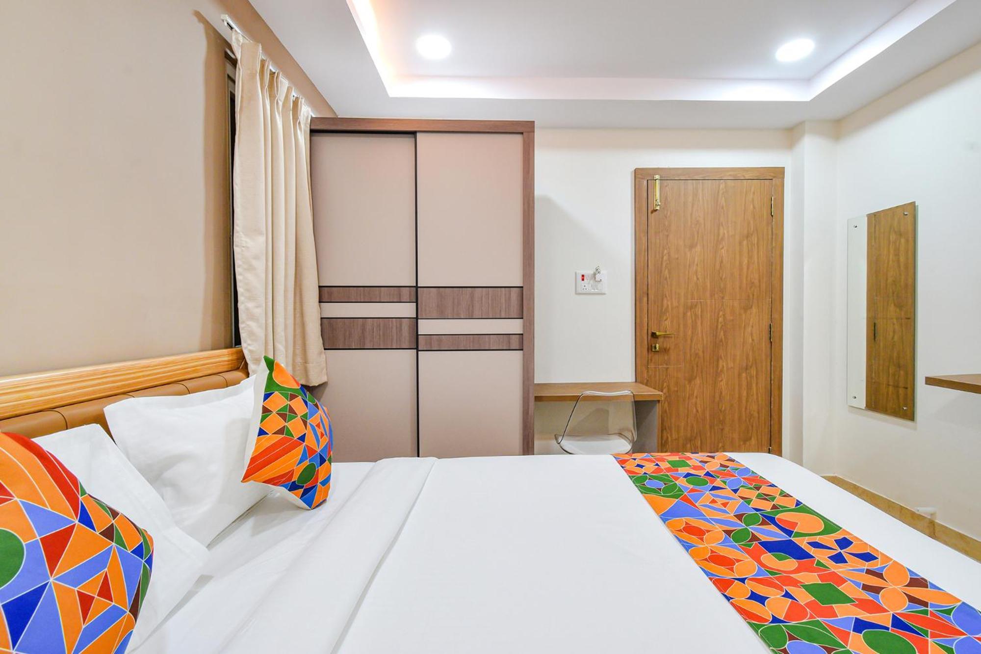 Fabhotel Seri - Nr Kims Hospital, Gachibowli Haidarábád Kültér fotó