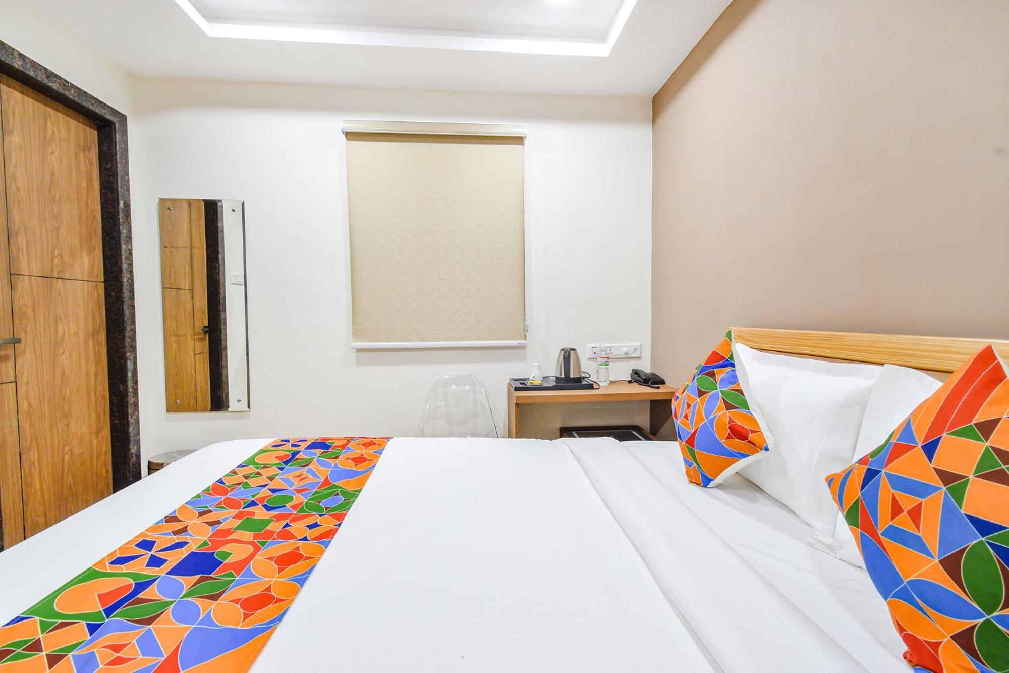 Fabhotel Seri - Nr Kims Hospital, Gachibowli Haidarábád Kültér fotó