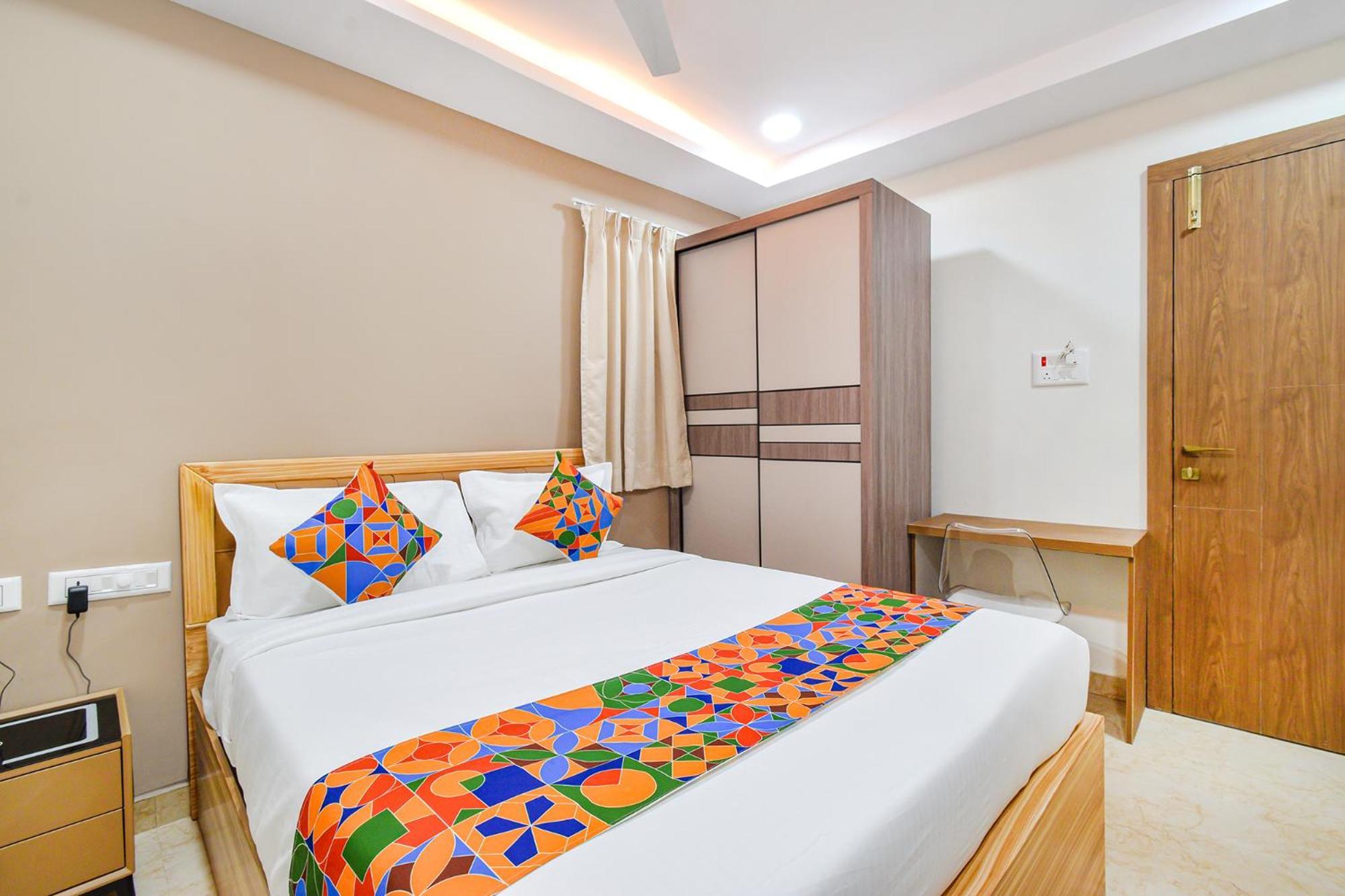 Fabhotel Seri - Nr Kims Hospital, Gachibowli Haidarábád Kültér fotó