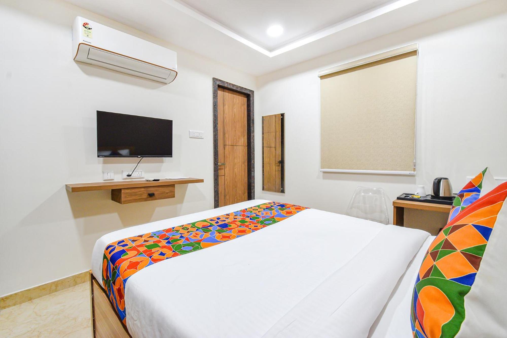 Fabhotel Seri - Nr Kims Hospital, Gachibowli Haidarábád Kültér fotó