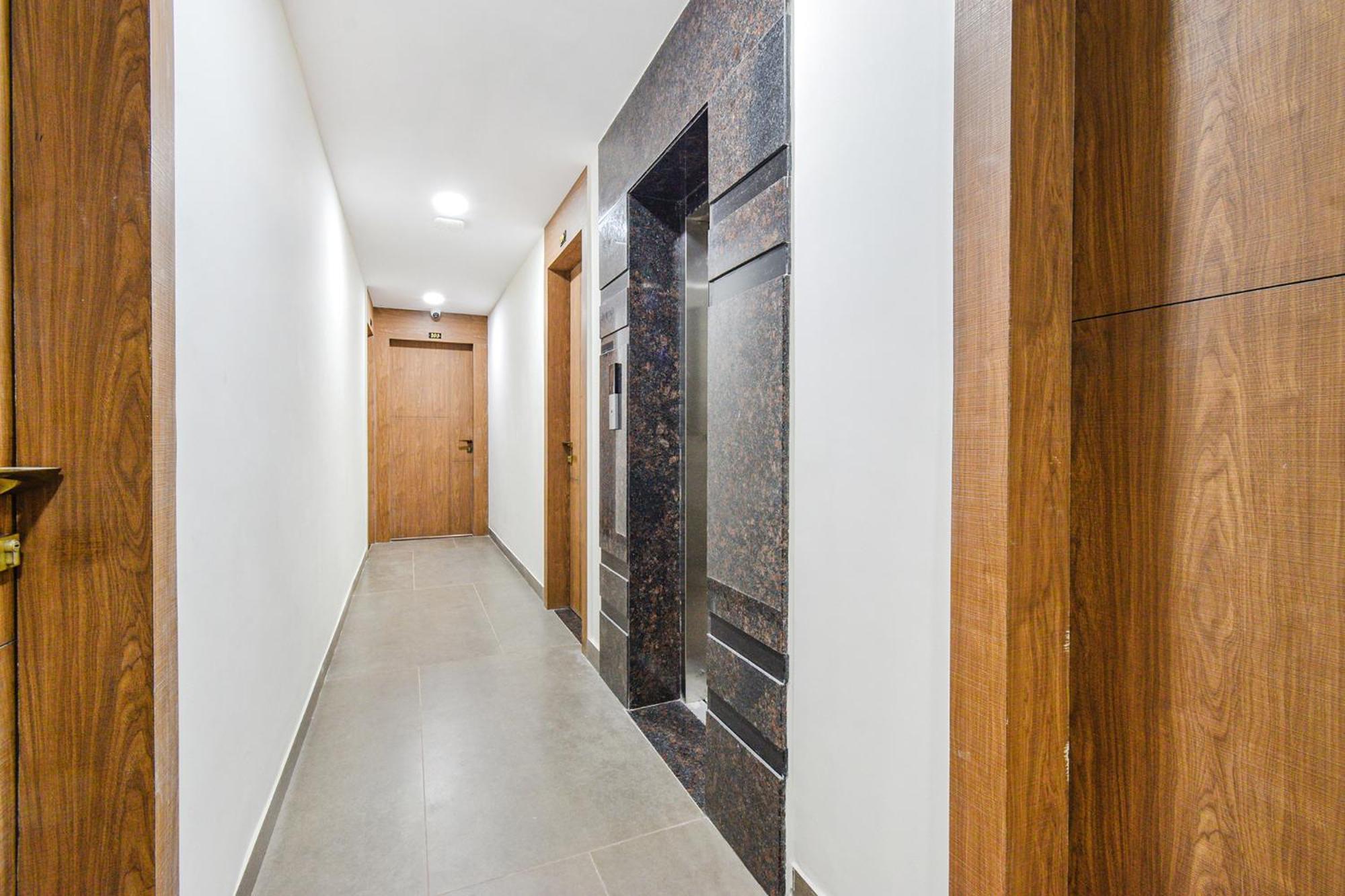Fabhotel Seri - Nr Kims Hospital, Gachibowli Haidarábád Kültér fotó