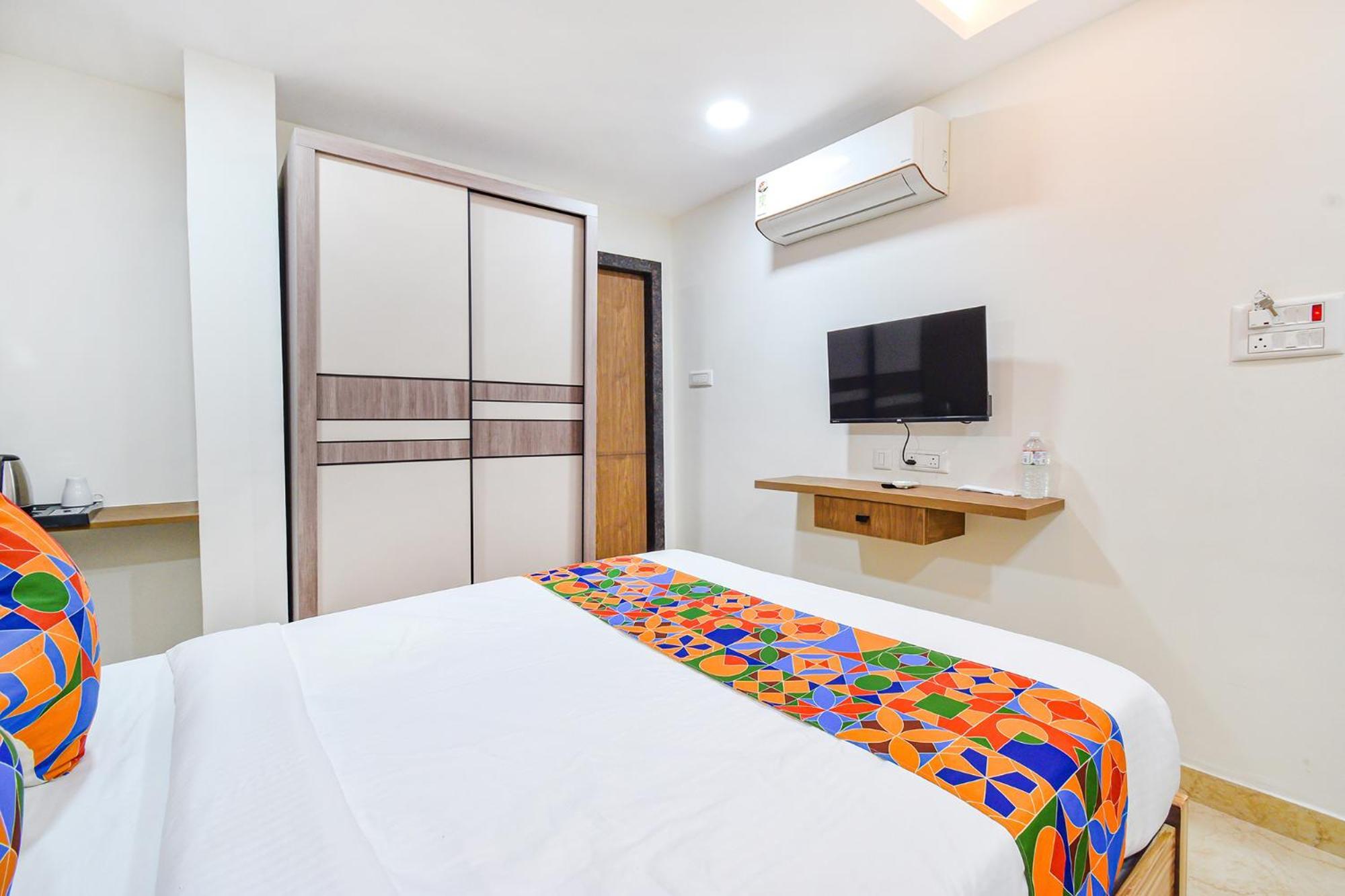 Fabhotel Seri - Nr Kims Hospital, Gachibowli Haidarábád Kültér fotó