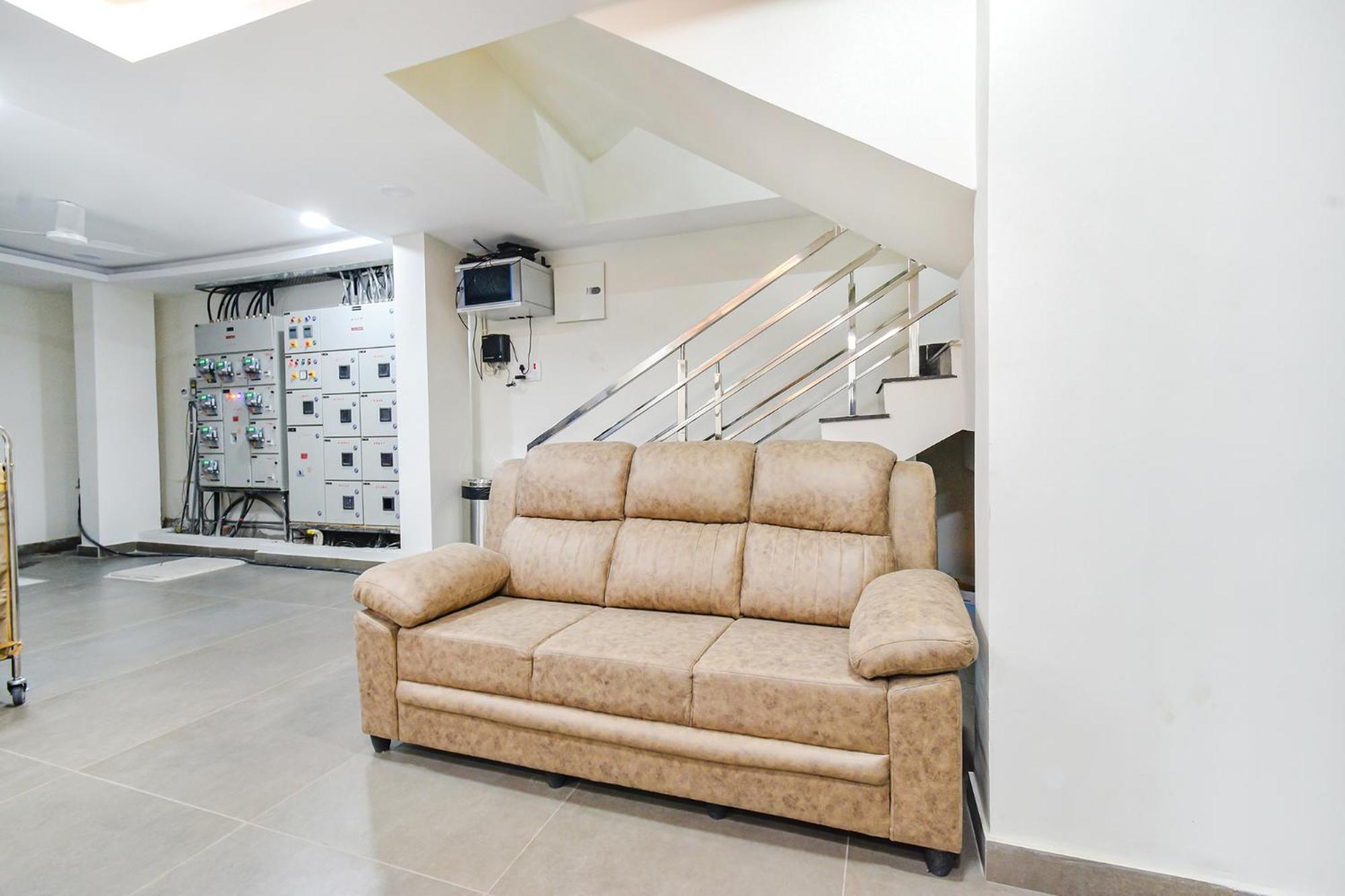 Fabhotel Seri - Nr Kims Hospital, Gachibowli Haidarábád Kültér fotó
